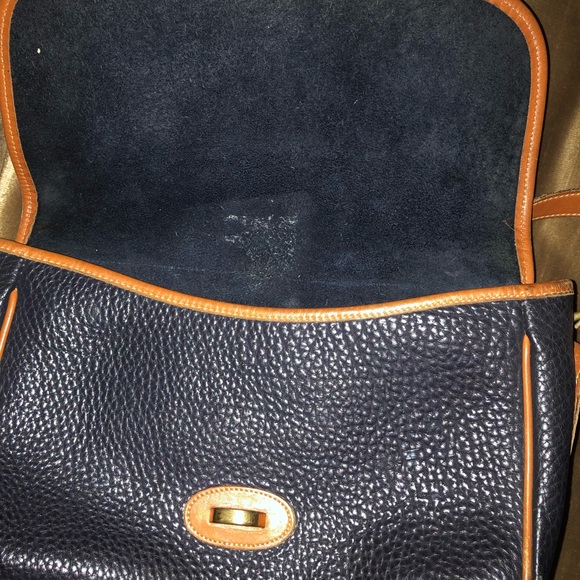 Vintage Dooney & Bourke Leather Purse- 480 $70 or $65 w/offer - Picture 3 of 4